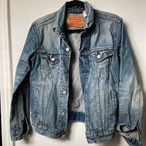 Denim Levi’s Jean Jacket